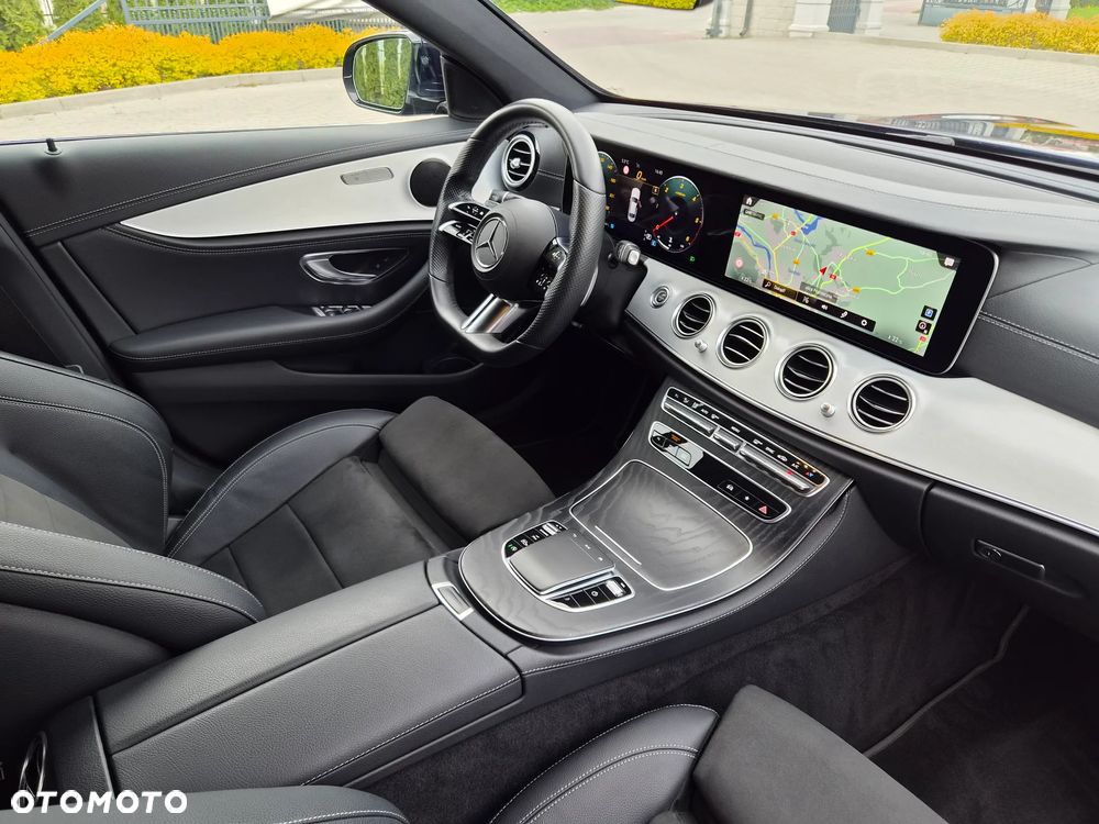 Mercedes-Benz Klasa E 220 d 4-Matic AMG - 9