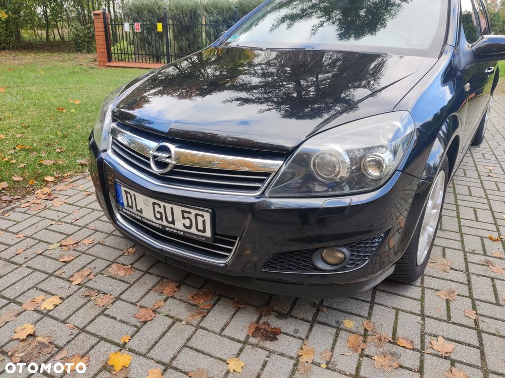 Opel Astra 1.6 Caravan Catch me - 9