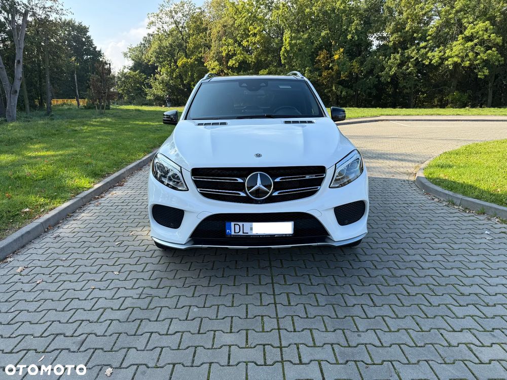 Mercedes-Benz GLE AMG 43 4Matic 9G-TRONIC AMG Line - 4