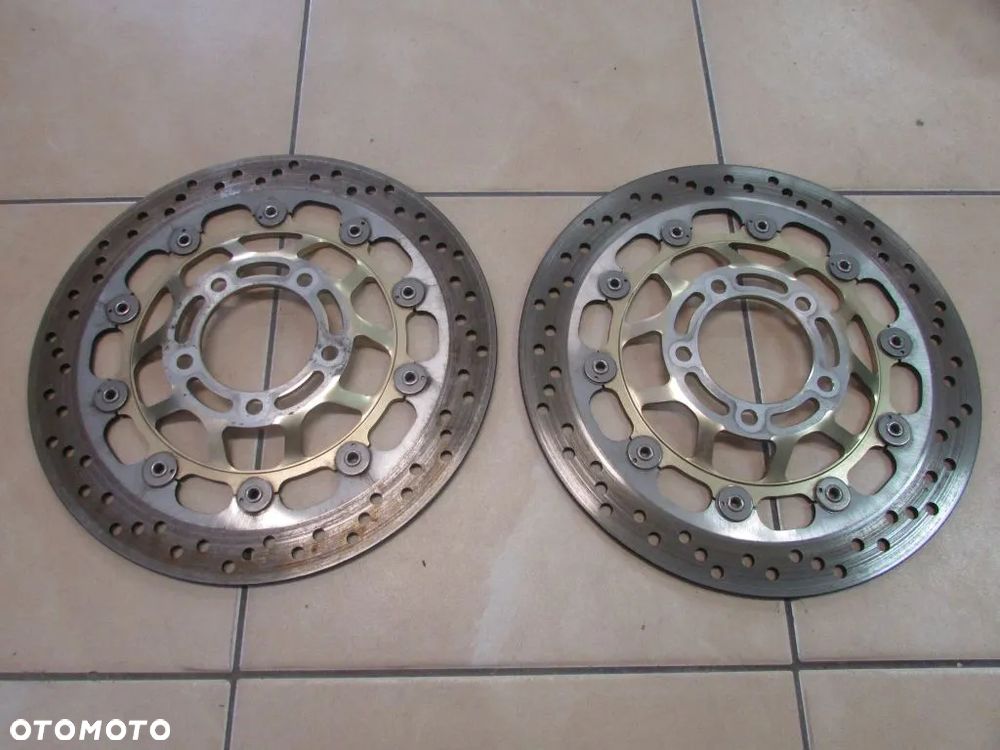 Triumph Tiger 1050 06-12 tarcze hamulcowe przód - 3