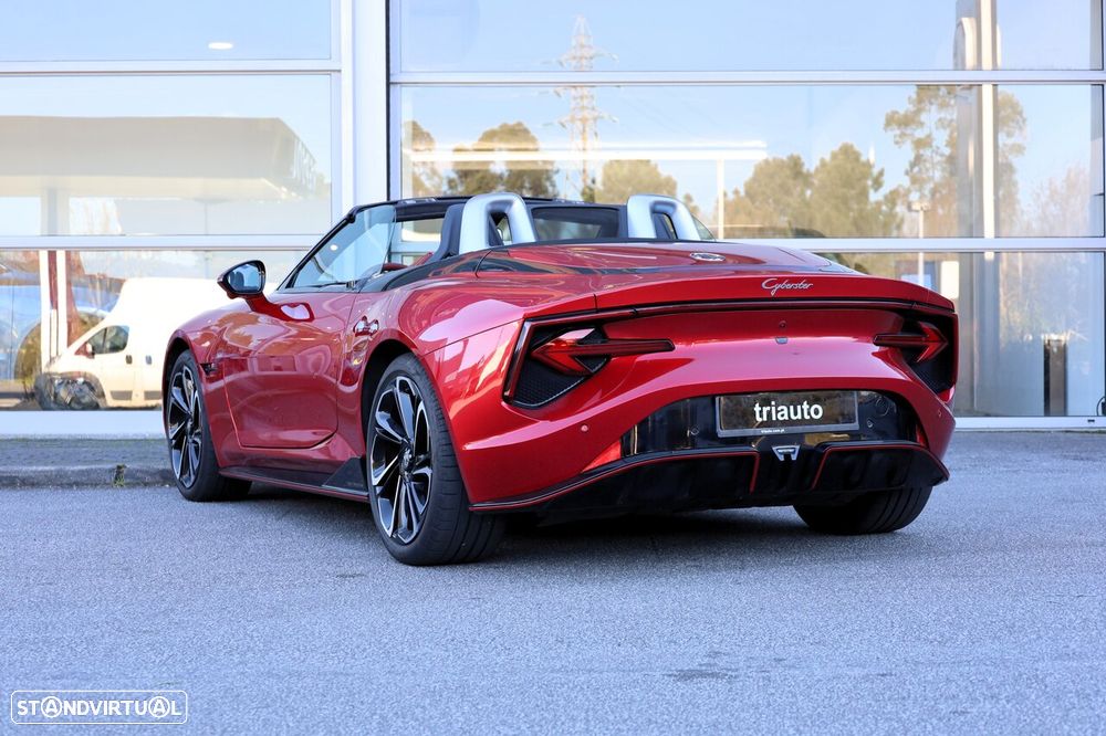 MG Cyberster 77 kWh GT - 35