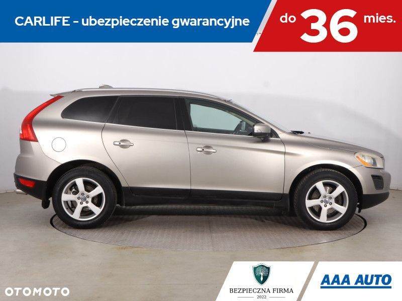 Volvo XC 60 - 8