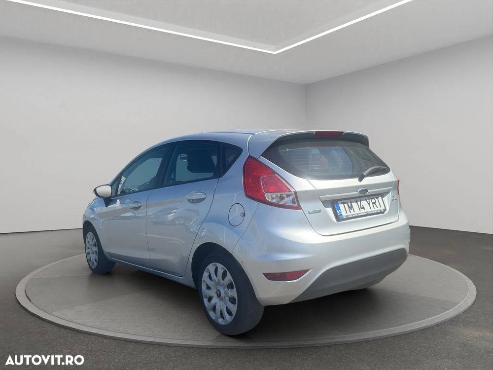 Ford Fiesta - 4