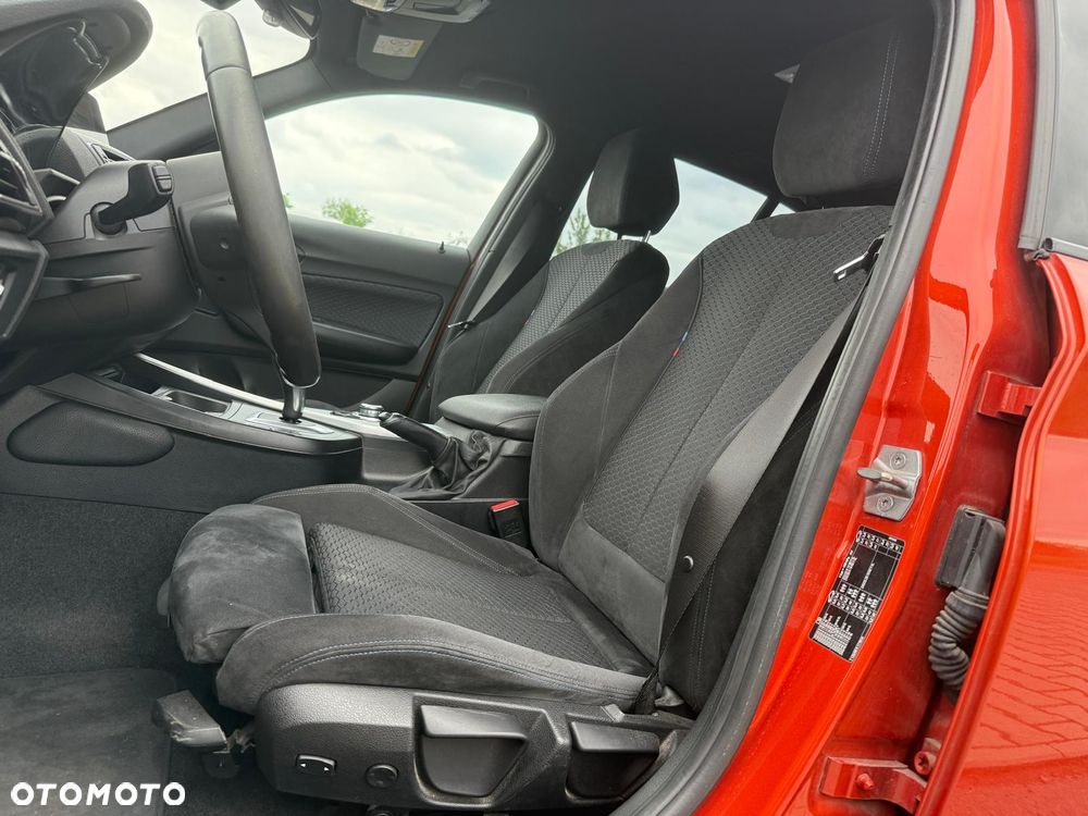 BMW Seria 1 118d Edition M Sport Shadow - 26