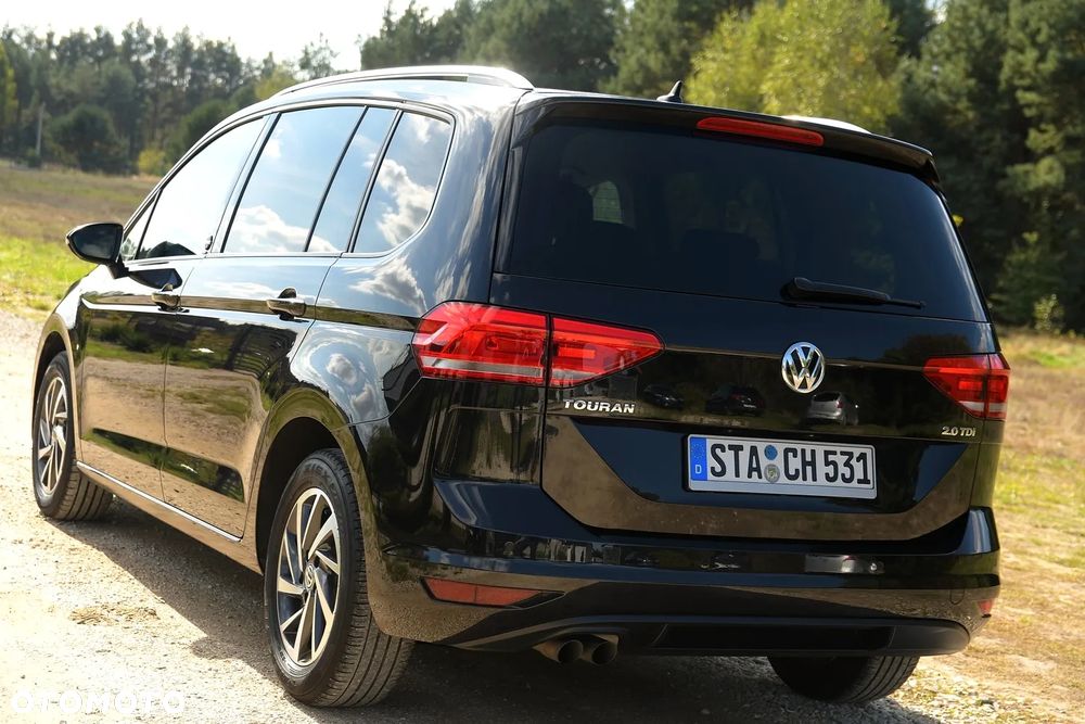 Volkswagen Touran 2.0 TDI BMT United - 8