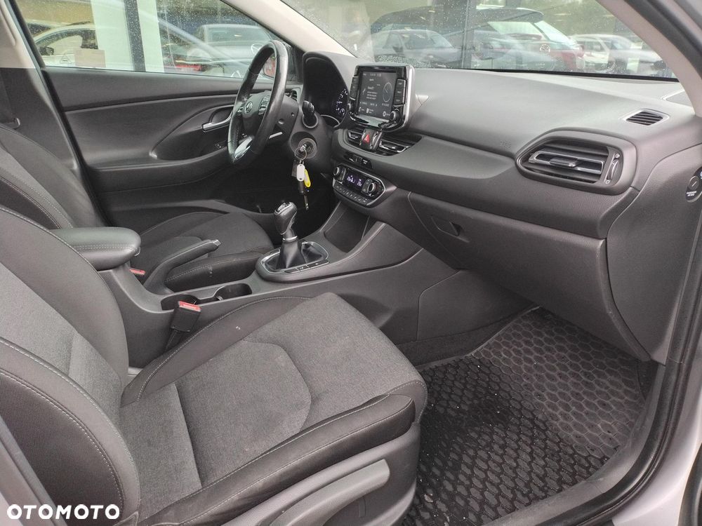 Hyundai i30 1.5 DPI Smart - 19
