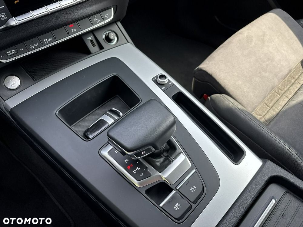 Audi Q5 40 TDI mHEV Quattro S tronic - 26
