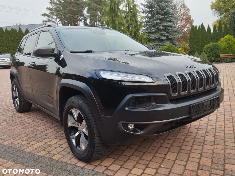 Jeep Cherokee - 13