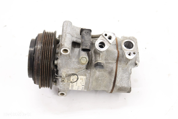 Mercedes W213 pompa klimatyzacji A0008304500