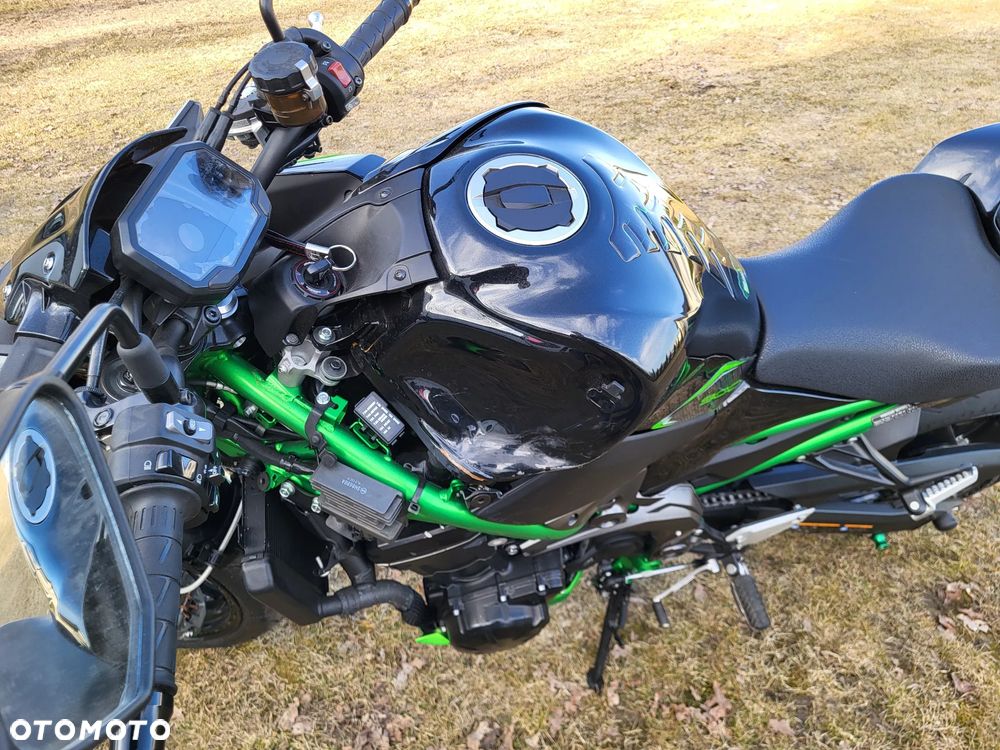 Kawasaki Z 900 - 20