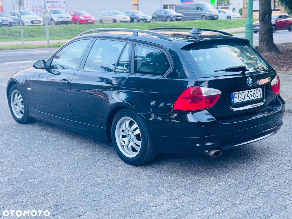 BMW Seria 3 318d - 7