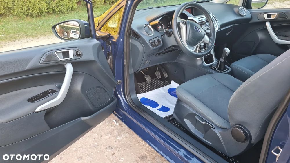 Ford Fiesta 1.25 - 22