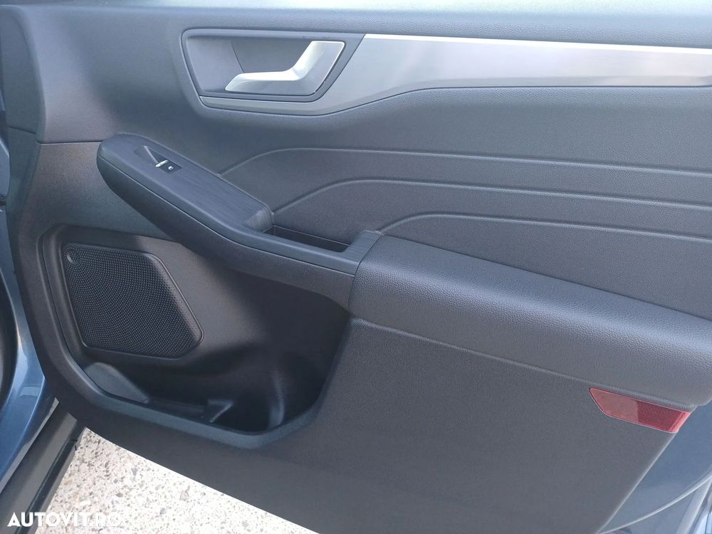 Ford Kuga 2.0 EcoBlue A8 AWD Titanium - 24