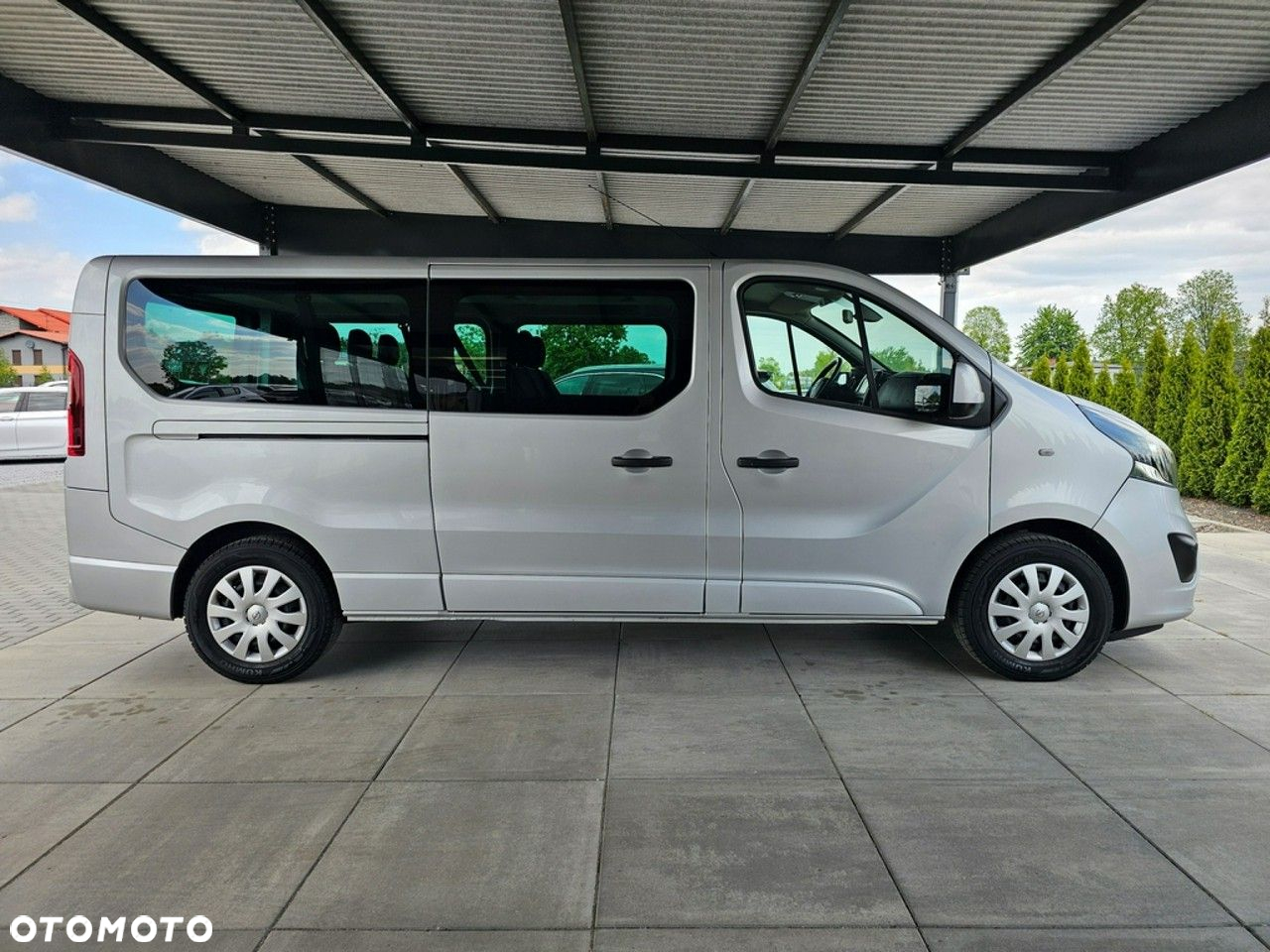 Opel Vivaro - 9