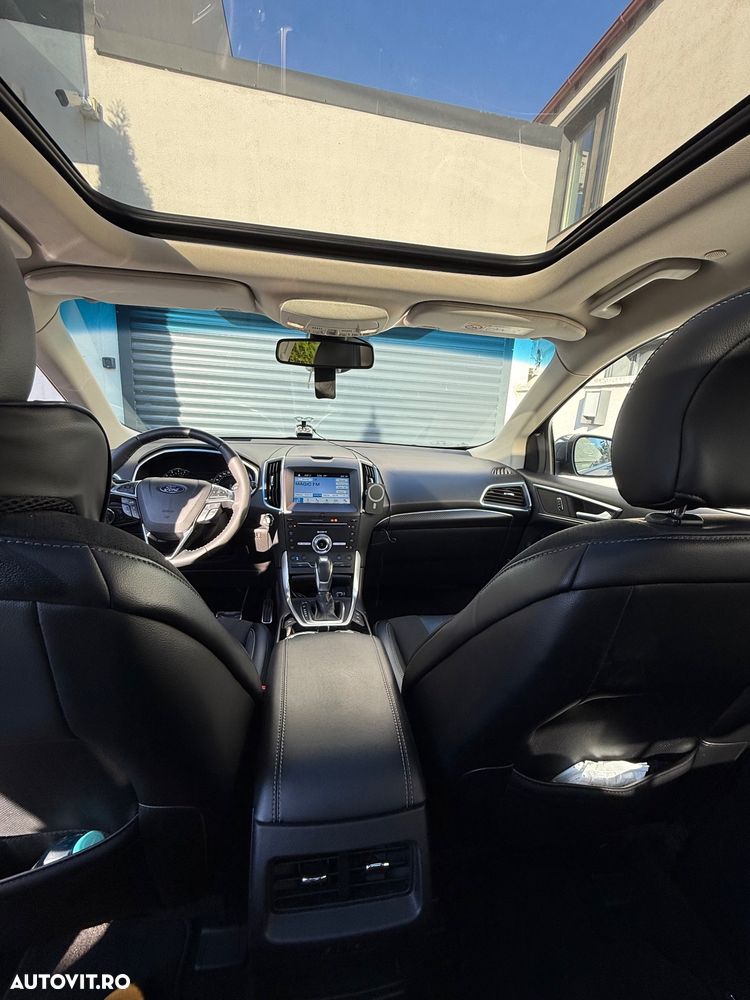 Ford Edge 2.0 TDCi Powershift Titanium - 21