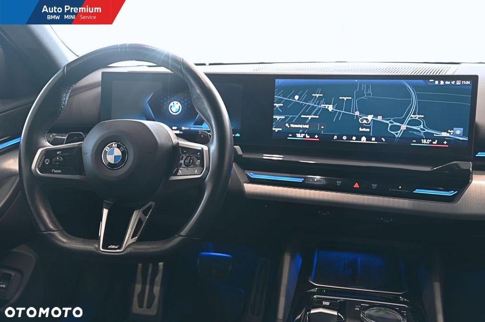 BMW Seria 5 520i mHEV - 15