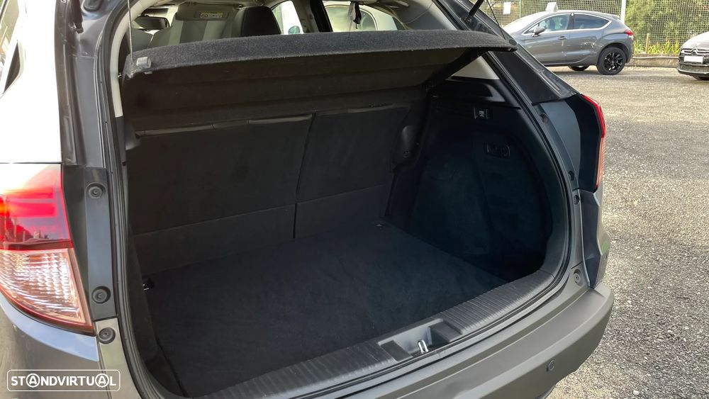 Honda HR-V 1.5 i-VTEC Executive CVT - 26