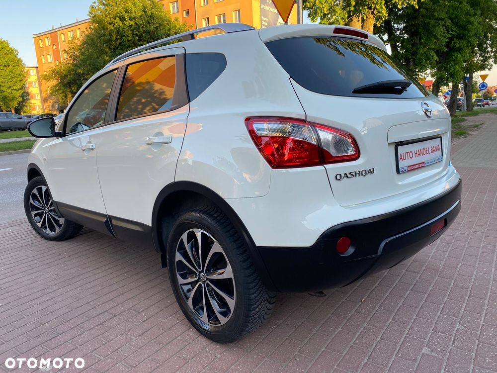 Nissan Qashqai 1.6 dCi Tekna S&S - 32