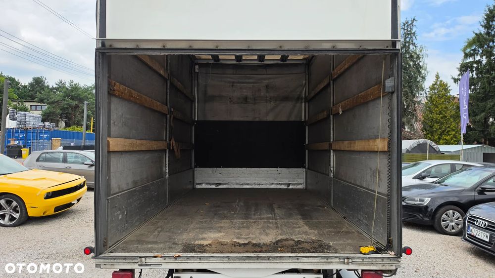 Volkswagen Crafter - 9