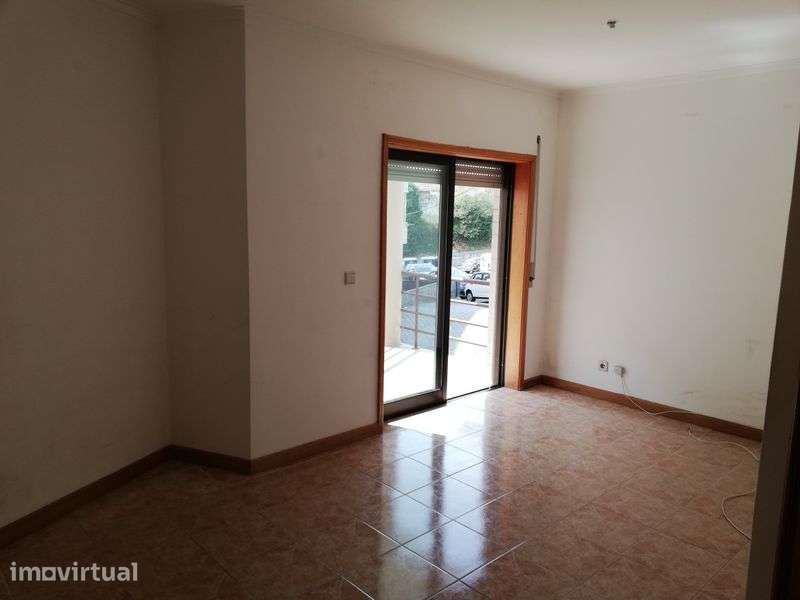 Apartamento T1 - Centro Oliveira de Azeméis - Grande imagem: 4/8