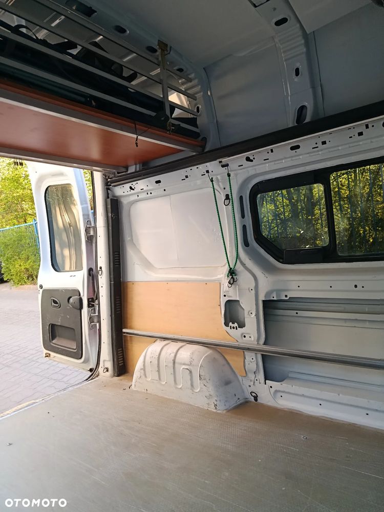 Opel vivaro - 5