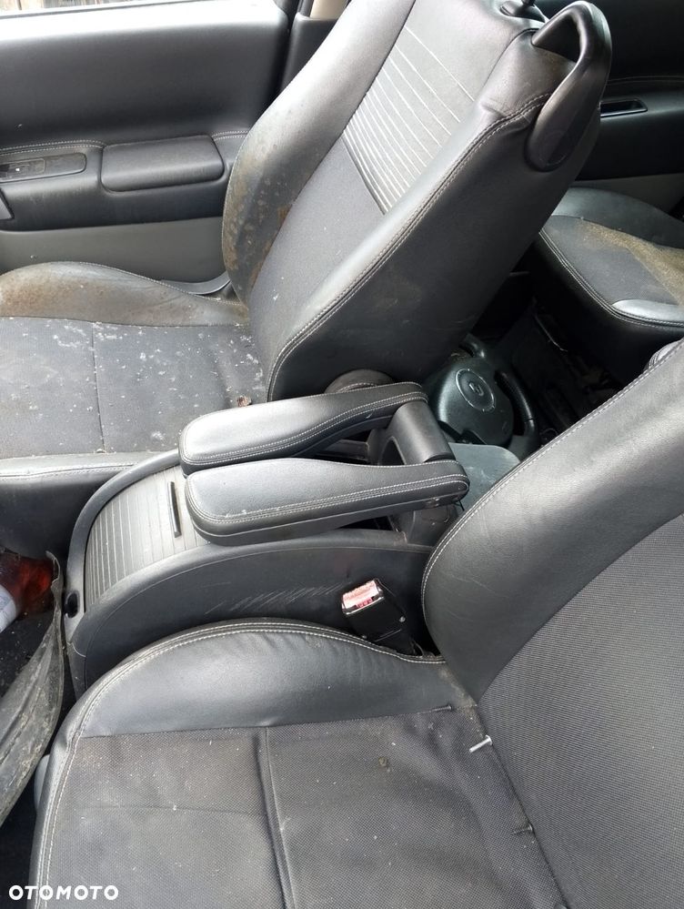 Renault Megane Scenic II (06-09r.) 1.5Dci 106KM. Silnik K9K 732 Skrzynia TL4000 lakier TED11 D11 – BEIGE PEPPER BC. Cały na części. GWARANCJA !!! - 12