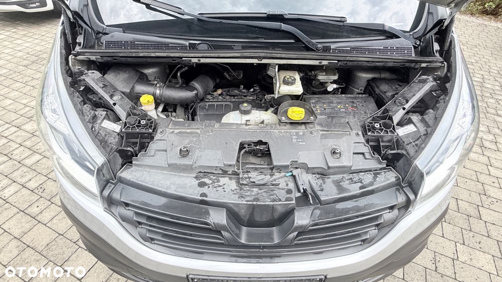 Renault Trafic - 11