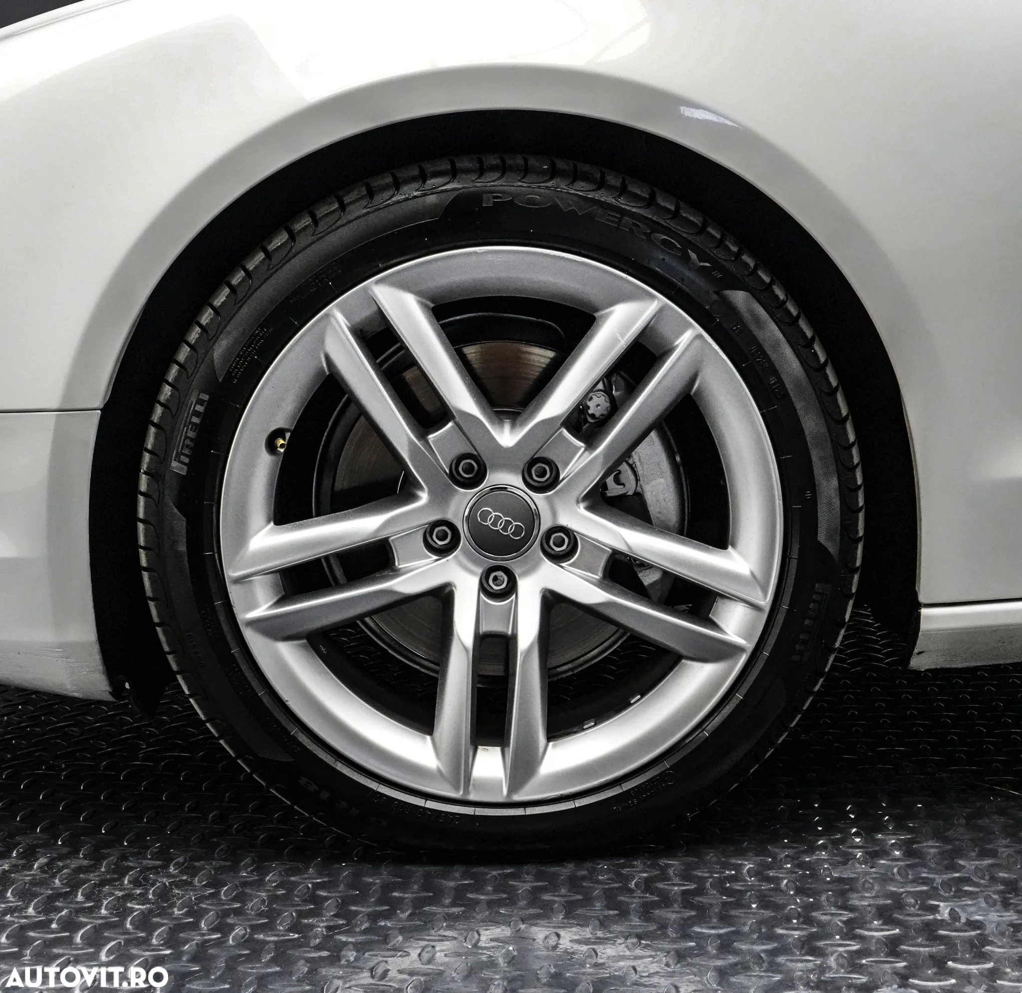 Audi A5 Coupe 3.0 TDI Multitronic - 24