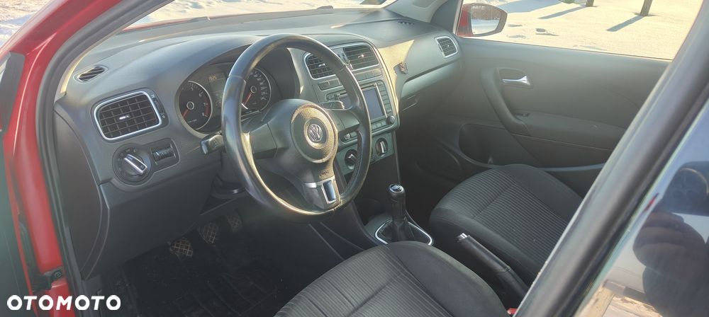 Volkswagen Polo 1.4 16V Highline - 5