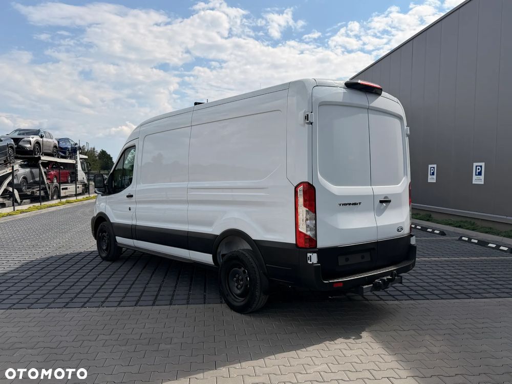 Ford Transit - 6