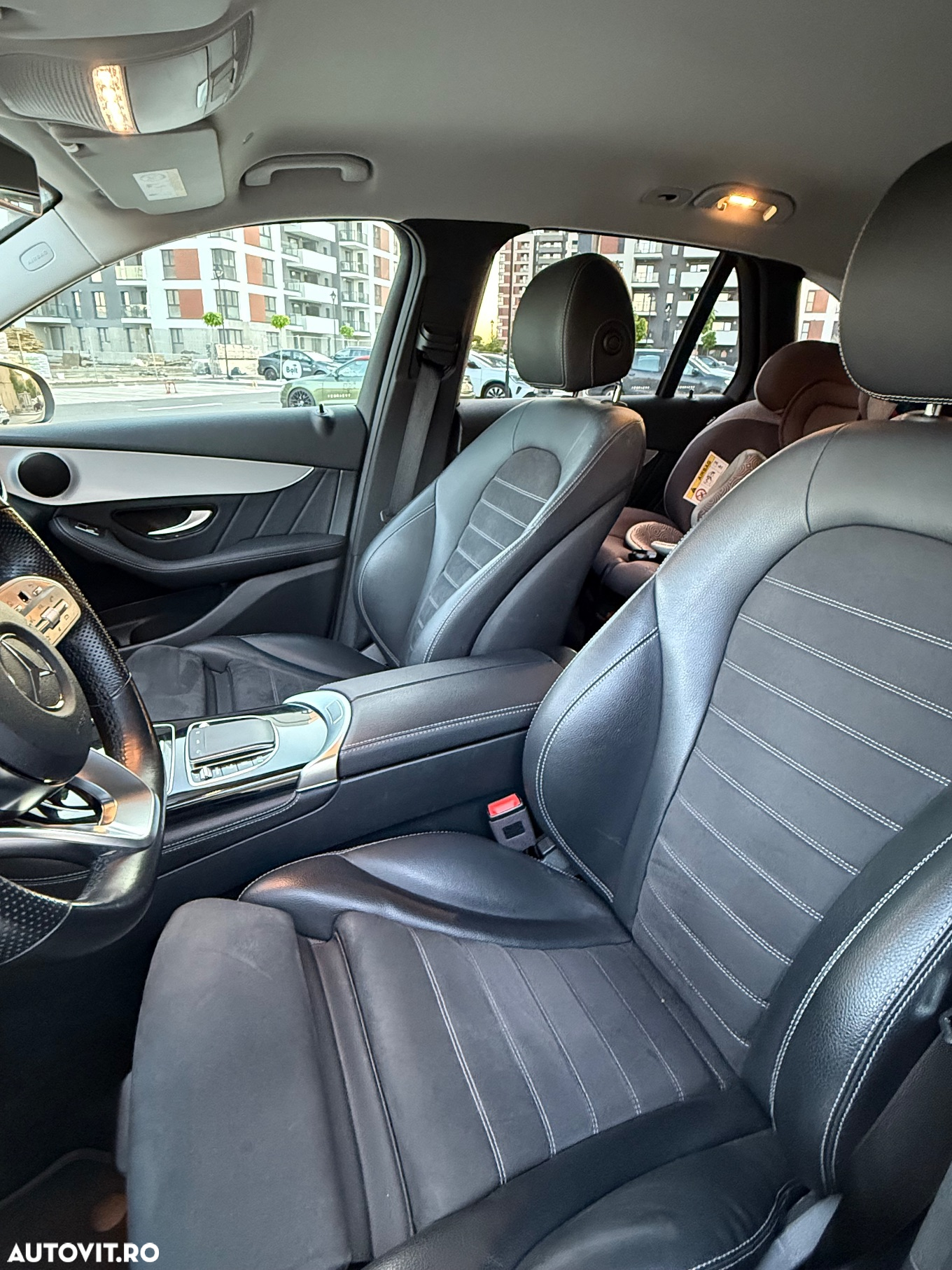 Mercedes-Benz GLC 220 d 4Matic 9G-TRONIC - 10