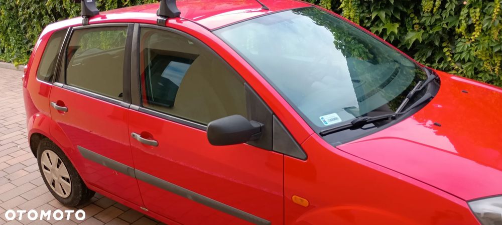 Ford Fiesta 1.3 - 15
