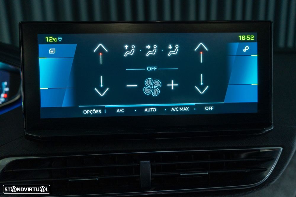 Peugeot 3008 1.6 Hybrid GT e-EAT8 - 37