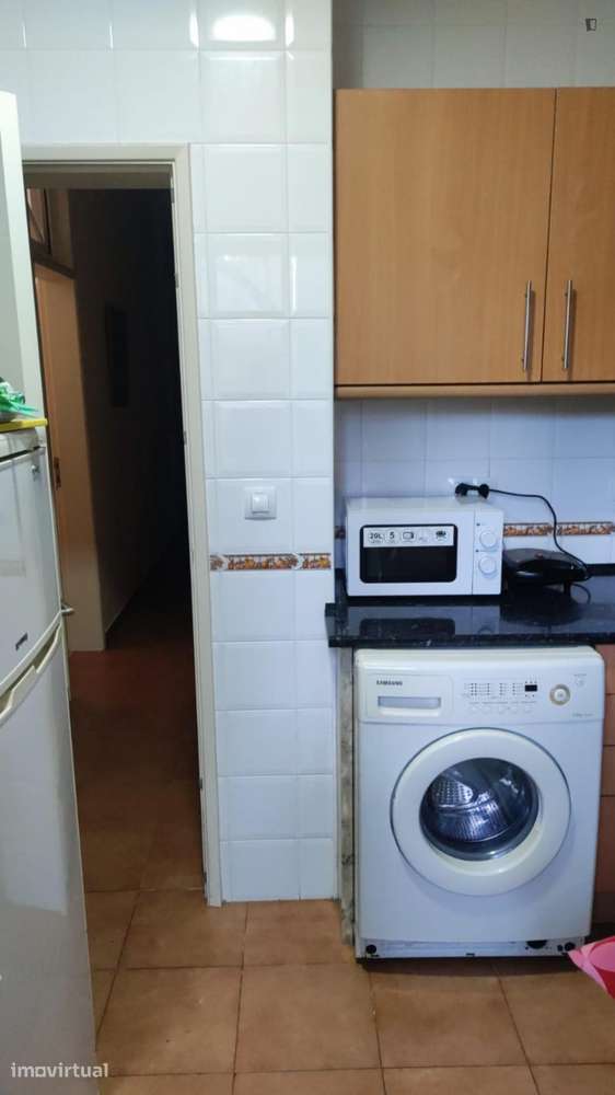 Quarto - localizado em Arroios Lisbon - Grande imagem: 5/9