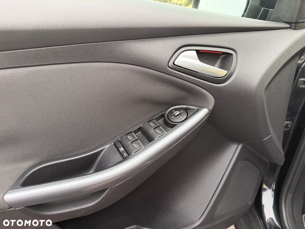 Ford Focus 1.0 EcoBoost STart-Stopp-System Titanium - 10