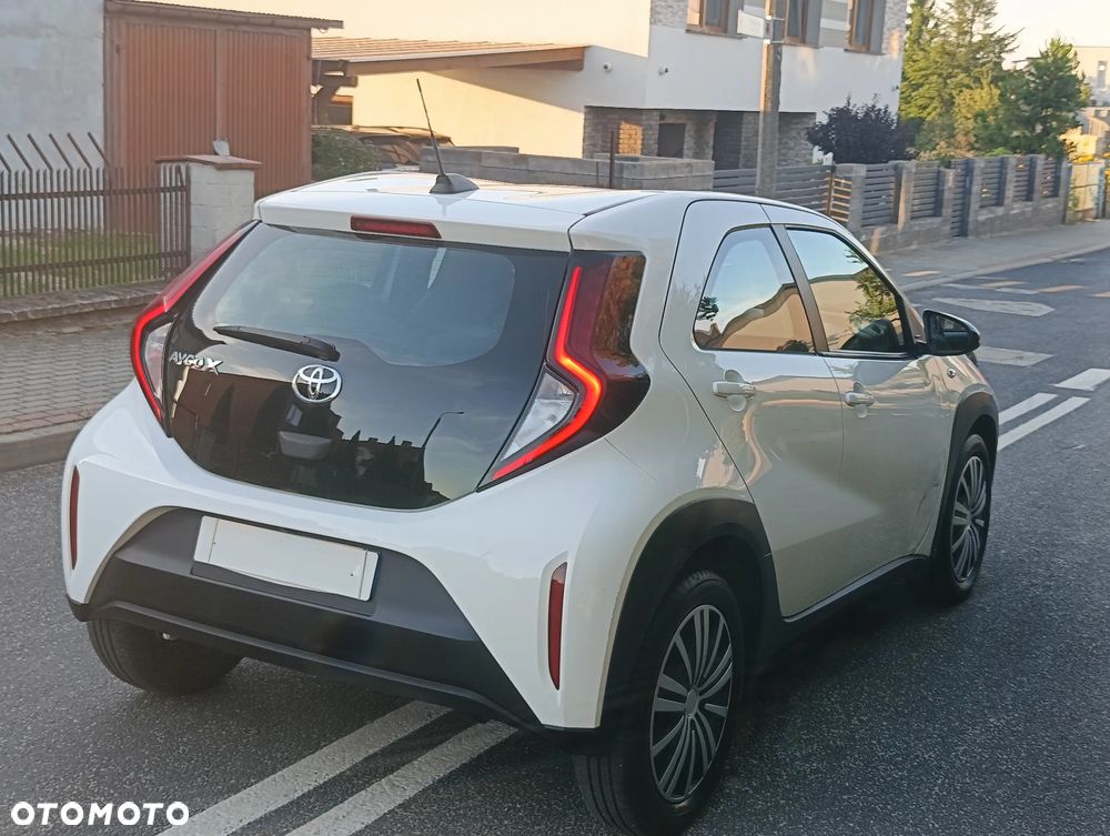 Toyota Aygo X S-CVT Air JBL - 19