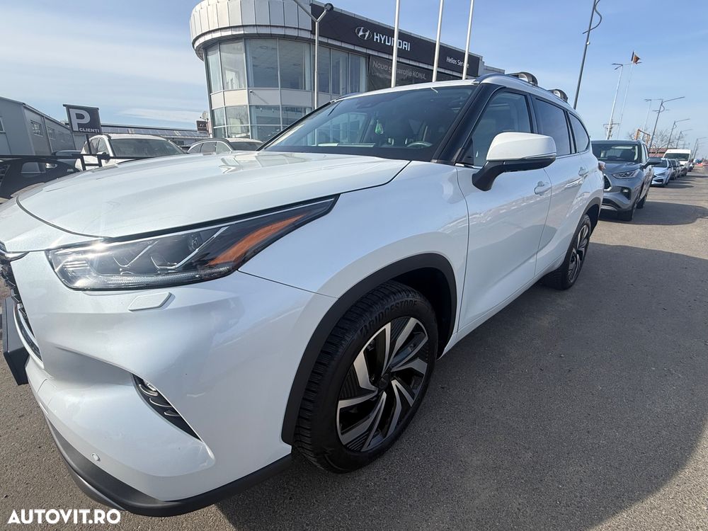 Toyota Highlander 2.5 Hybrid Luxury - 10