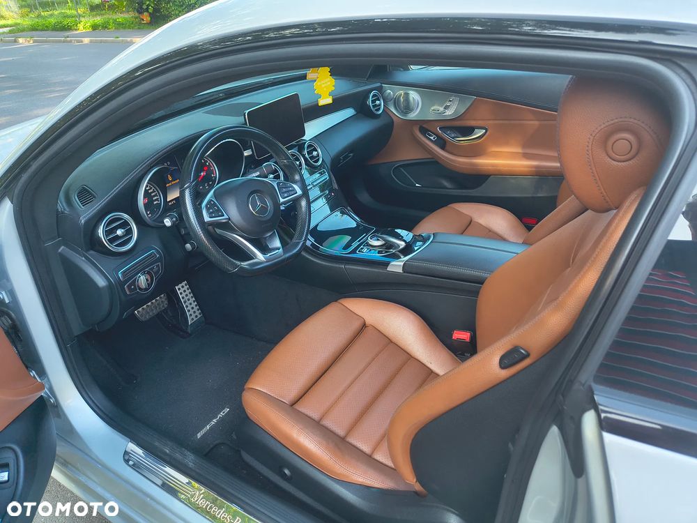 Mercedes-Benz Klasa C 300 7G-TRONIC AMG Line - 10