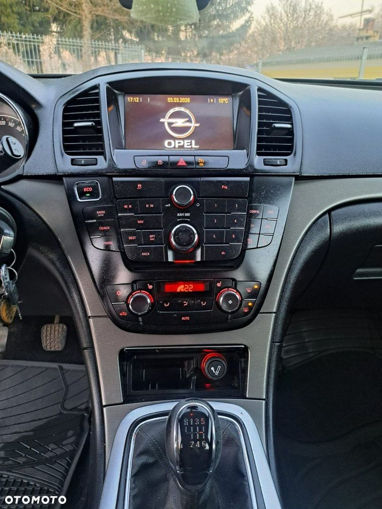 Opel Insignia 2.0 CDTI - 16