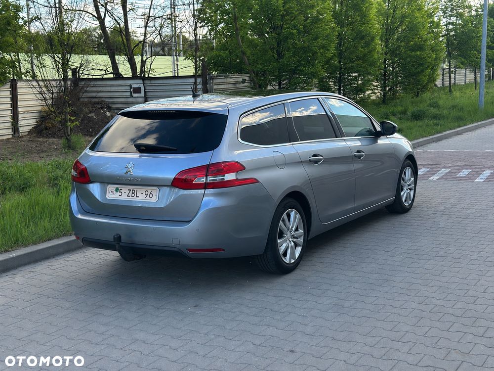 Peugeot 308 1.6 e-HDi Style STT - 3