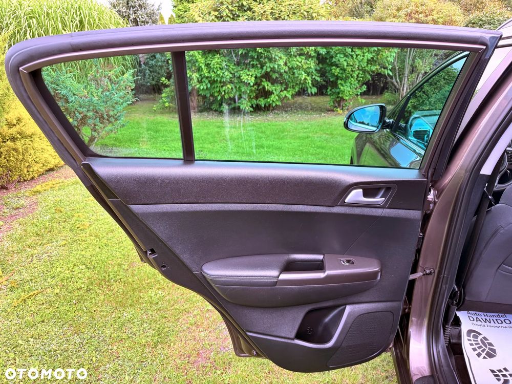 Kia Sportage 1.6 GDI 2WD Vision - 36