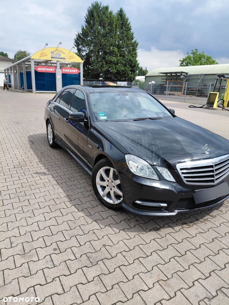Mercedes-Benz Klasa E 250 CDI DPF BlueEFFICIENCY Automatik Elegance - 12