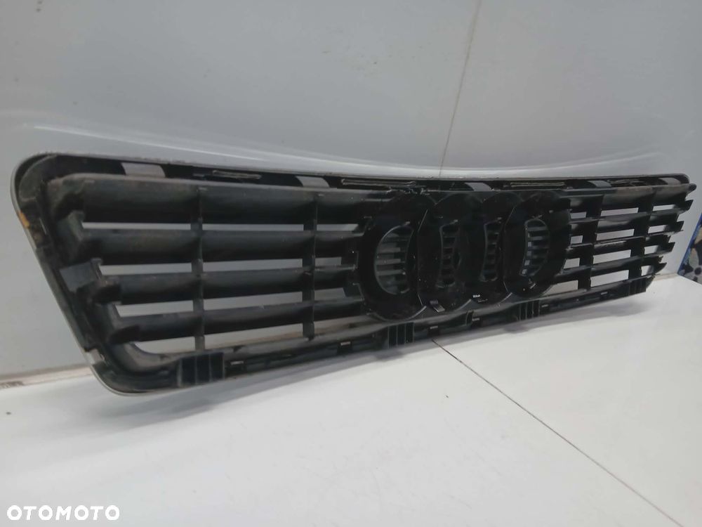 GRILL ATRAPA OSŁONA CHŁODNIC EMBLEMAT AUDI A6 C5  4B0853651 - 4