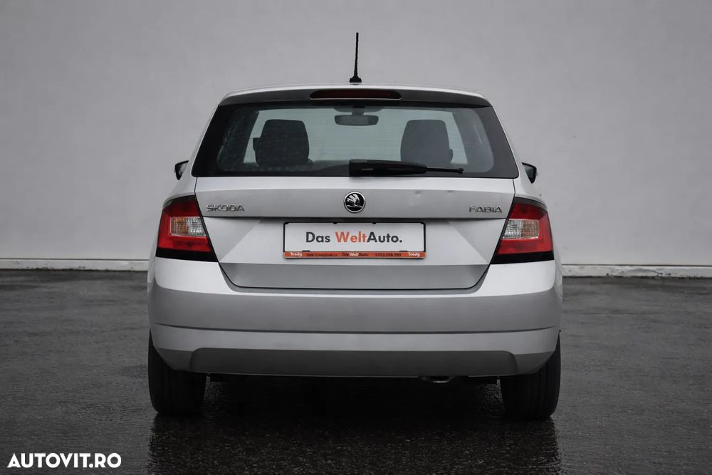 Skoda Fabia 1.0 MPI Style - 6