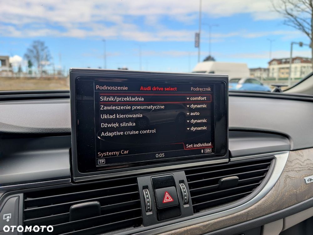 Audi A6 Allroad - 22