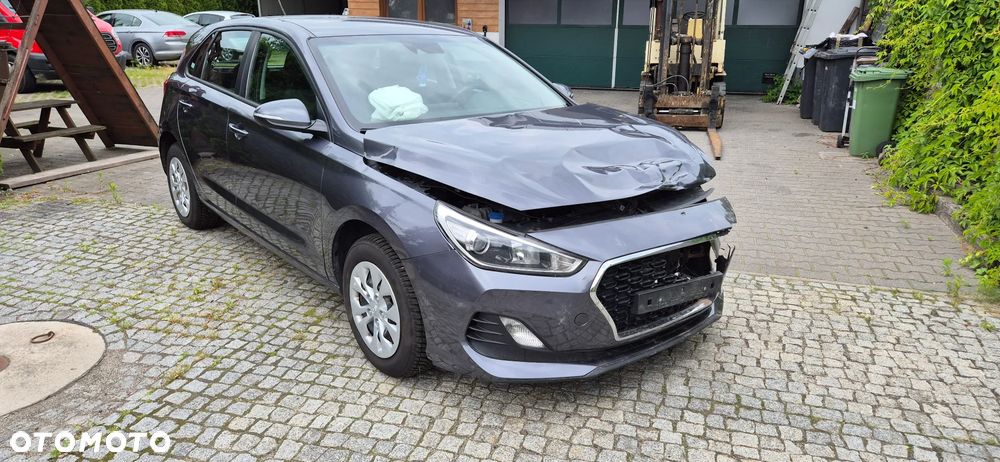 Hyundai i30 1.4 Comfort - 2