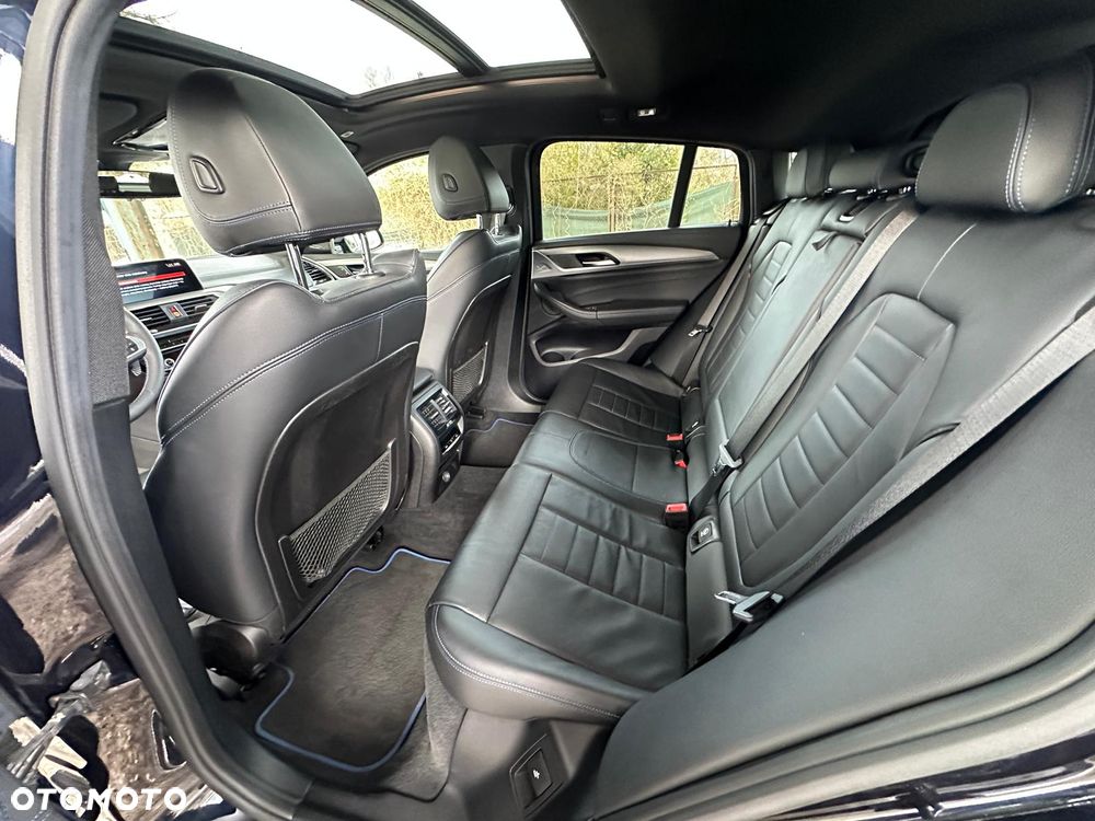 BMW X4 - 31