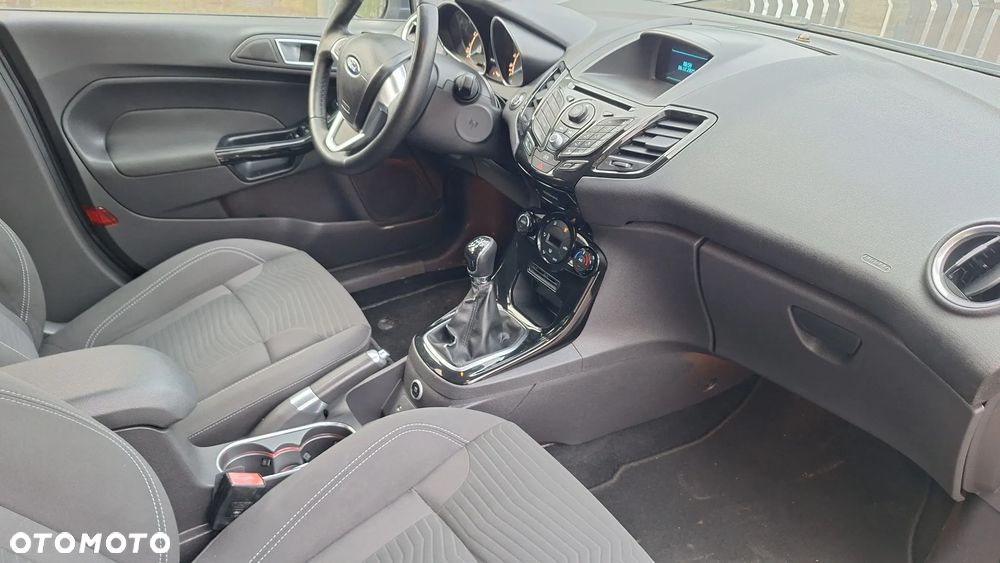 Ford Fiesta 1.4 Titanium EU6 - 15