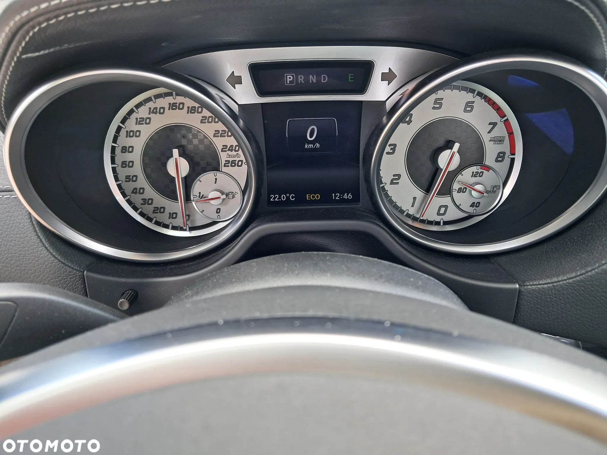Mercedes-Benz SL - 28