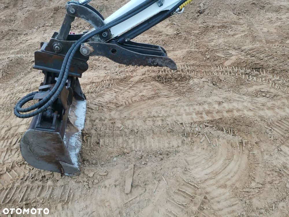Bobcat E35 Z - 6